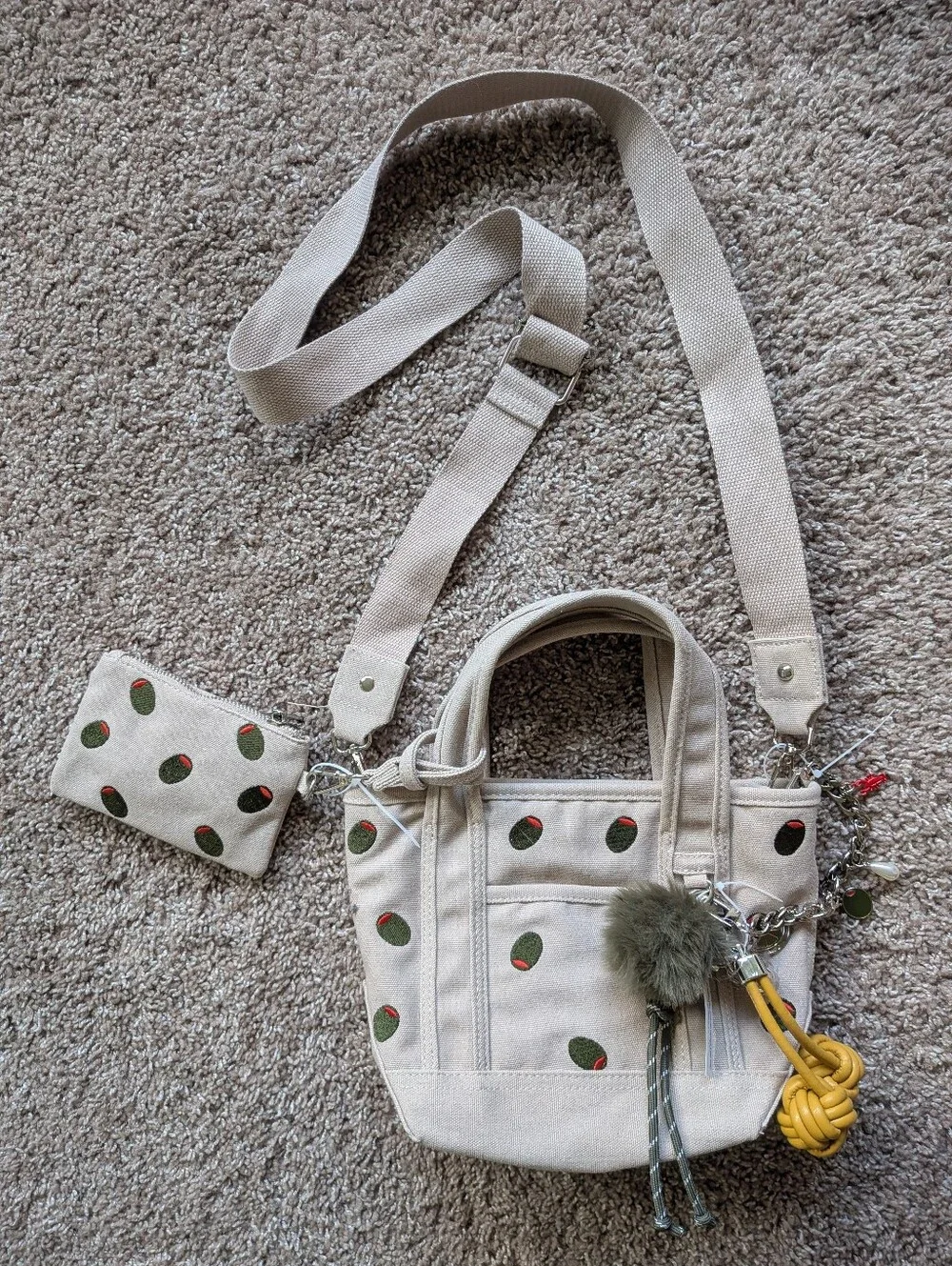 Madden Girl Olive Embroidered Mini Canvas Tote Bag Dual Crossbody And Clutch NWT - Picture 1 of 11